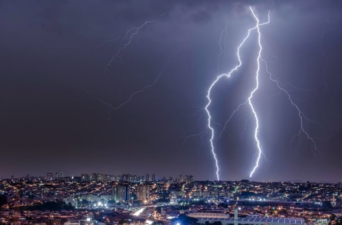 Equatorial Goiás alerta para risco de temporais com granizo nas próximas horas