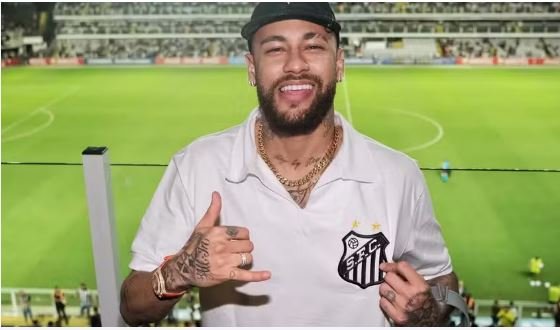 Neymar anuncia oficialmente retorno ao Santos: ‘Preparar para os desafios que tenho nos próximos anos’