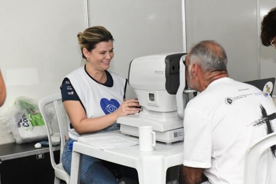 GDF Mais Perto do Cidadão chega a Brazlândia com exames de vista e oferta de óculos para pessoas idosas