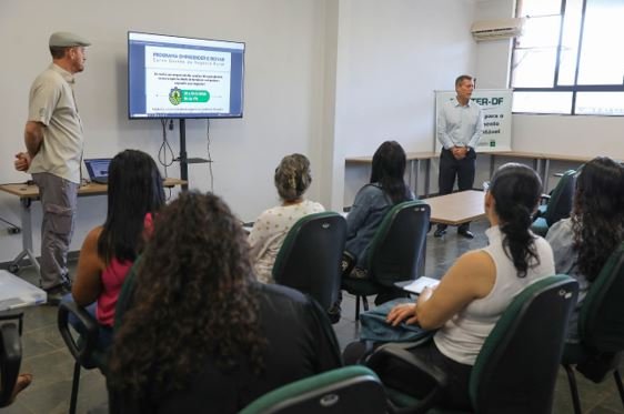 Conselheiros regionais de cultura recebem certificação nesta quarta (19), no Teatro Nacional