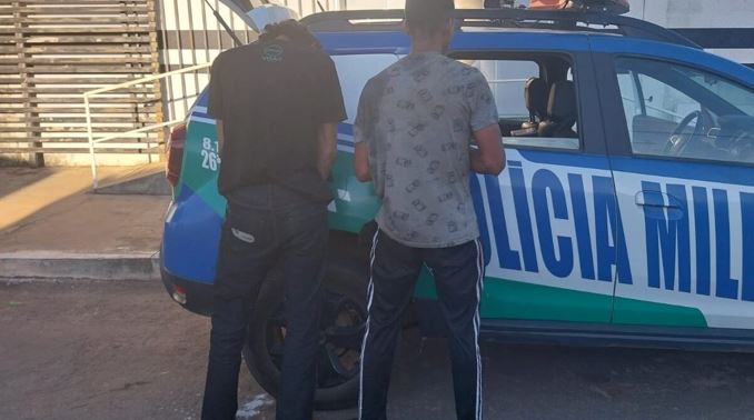 Criminosos furtam baterias de torre de celular em Hidrolândia
