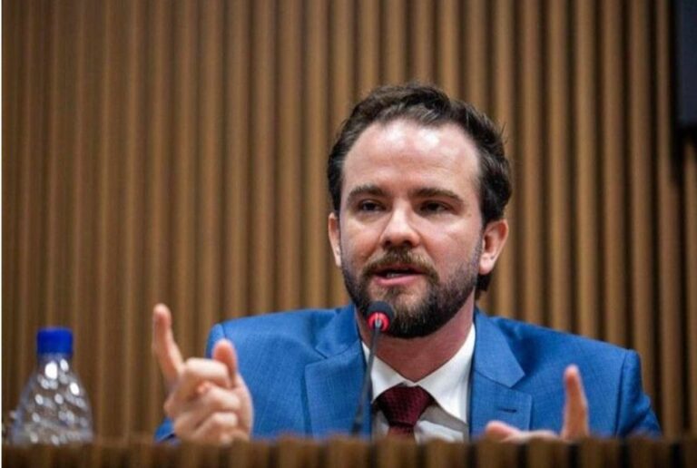 Corte de benefícios fiscais será enviado esta semana, diz Durigan