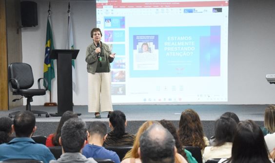 Educação promove formação voltada ao atendimento de estudantes com altas habilidades