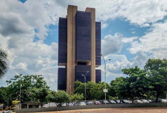 Ataque Hacker pode ter desviado mais de R$ 1 bilhão de bancos