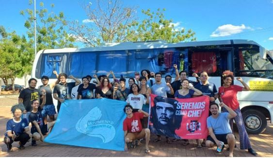 Estudantes do Pará fizeram foto antes de acidente que matou 5 pessoas na BR-153, em Goiás