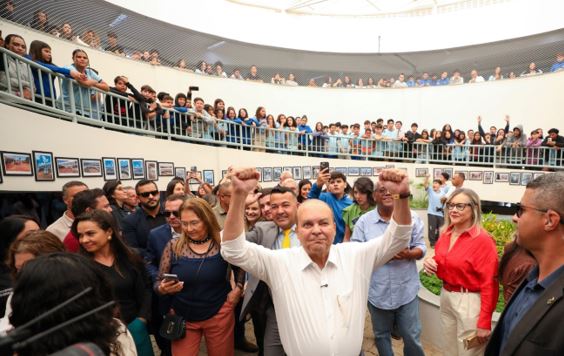 Inaugurada primeira escola pública do Jardins Mangueiral, com investimento de mais de R$ 15 milhões