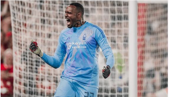 Palmeiras se aproxima da contratação do goleiro Carlos Miguel, do Nottingham Forest