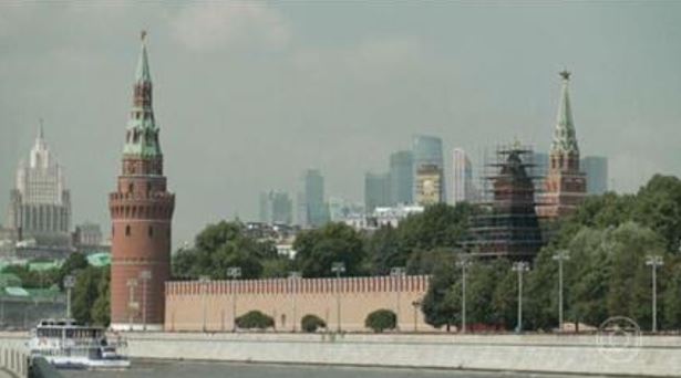 Rússia acusa EUA de instalar mísseis na Europa e rompe promessa militar: 'Espere novas medidas'