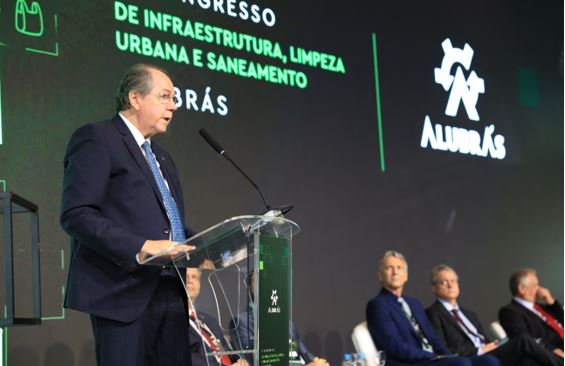 Evento no DF debate inovação em limpeza urbana e sustentabilidade