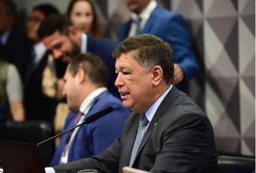 Presidente da CPMI do INSS rebate rumores de delação premiada