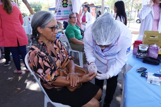 UBS 1 da Candangolândia realiza evento de conscientização do Outubro Rosa