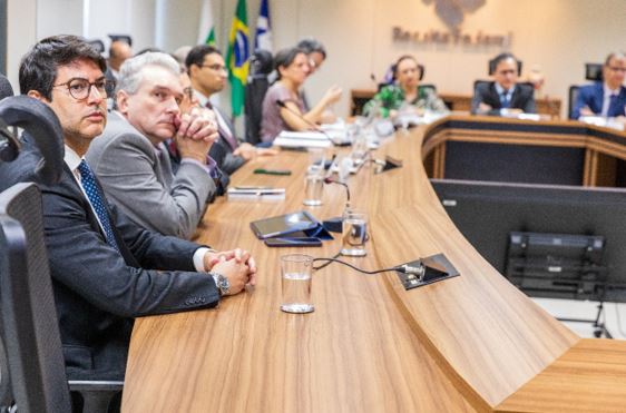 Cobrança do Imposto sobre Bens e Serviços: Comsefaz e Receita Federal orientam grandes empresas