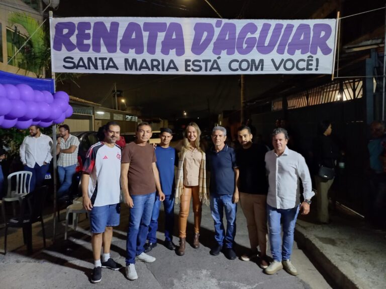 Multidão toma a rua do conjunto “J” de Santa Maria em encontro marcado na residência do líder comunitário Edson Cordeiro, com Renata d’Aguiar