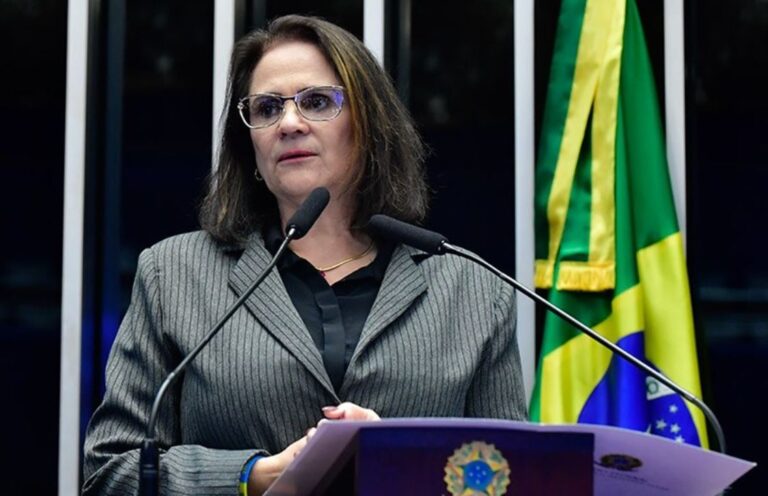 Senadora afirmou que a comissão parlamentar tem sofrido pressões por parte dos líderes religiosos: 'não falem, não digam, não investiguem, porque os fiéis vão ficar muito tristes'