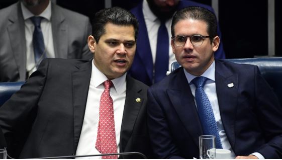 Motta e Alcolumbre não participarão de ato com Lula sobre ataques de 8 de janeiro