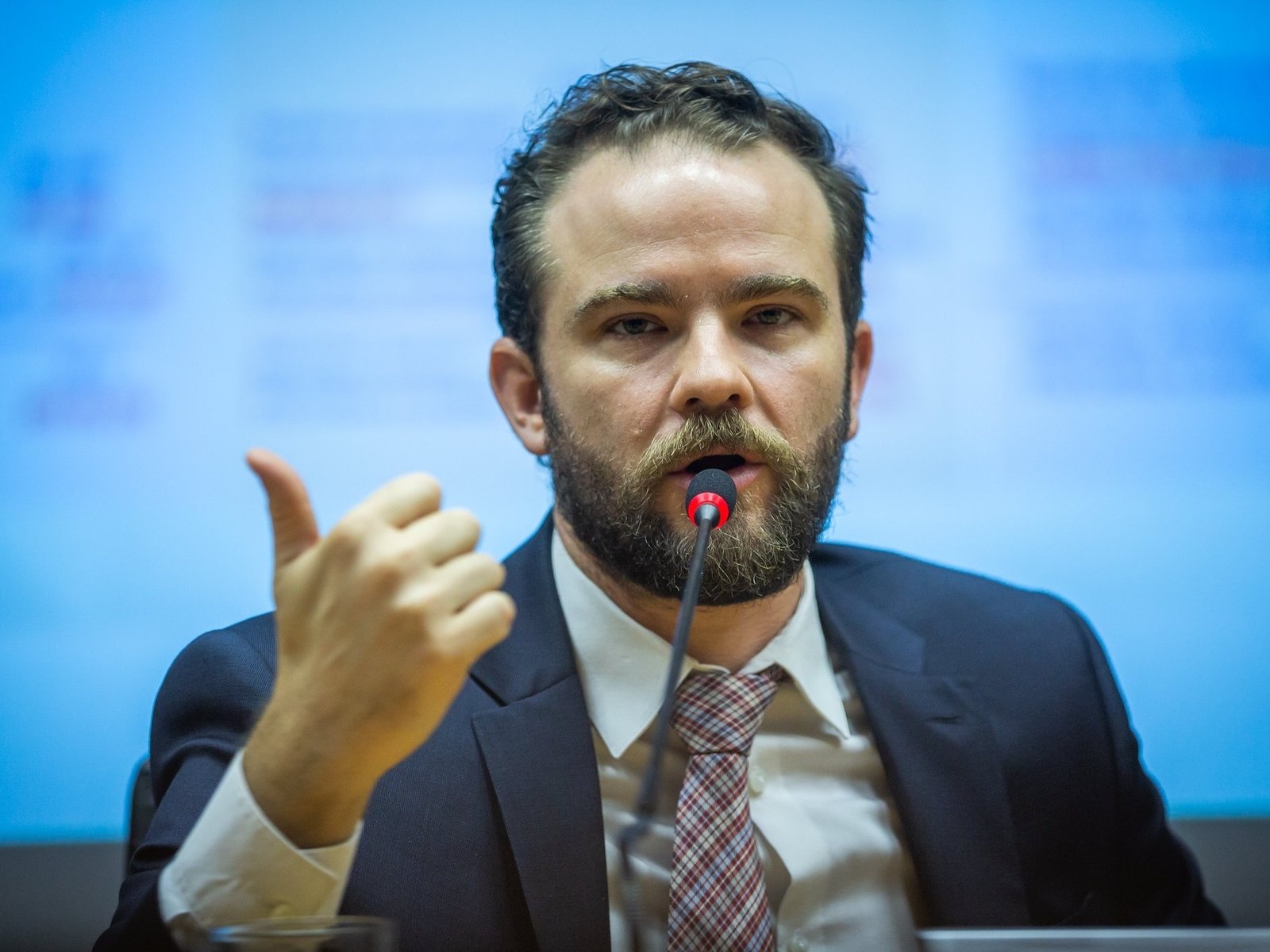 Durigan confirma que MP do Imposto Seletivo deve ser enviada essa semana