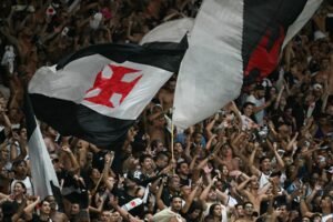 Justiça do RJ derruba liminar que autorizava Vasco x Boca Jrs no Maracanã