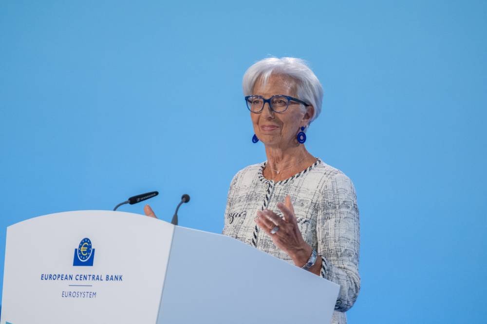 Christine Lagarde deixará a presidência do BCE em 7 de fevereiro de 2027
