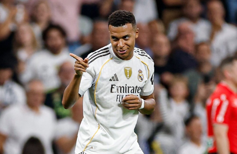 China afirma que leva a sério pedido de desculpas de Mbappé