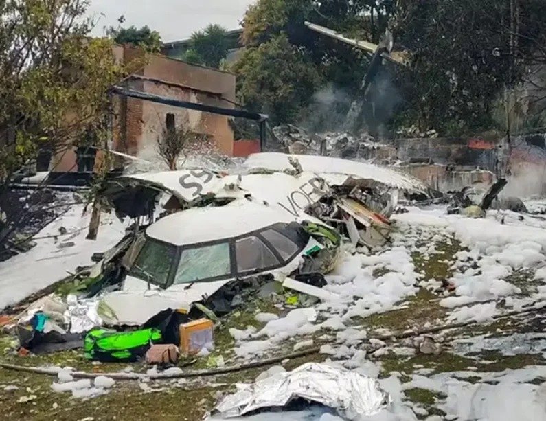 Justiça torna réus 12 denunciados por queda de avião da Voepass em Vinhedo