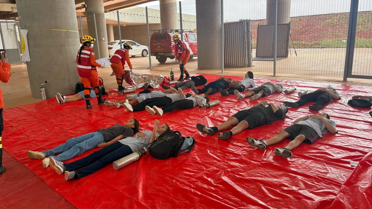 Bombeiros realizam simulados de emergência para preparar Distrito Federal para grandes eventos
