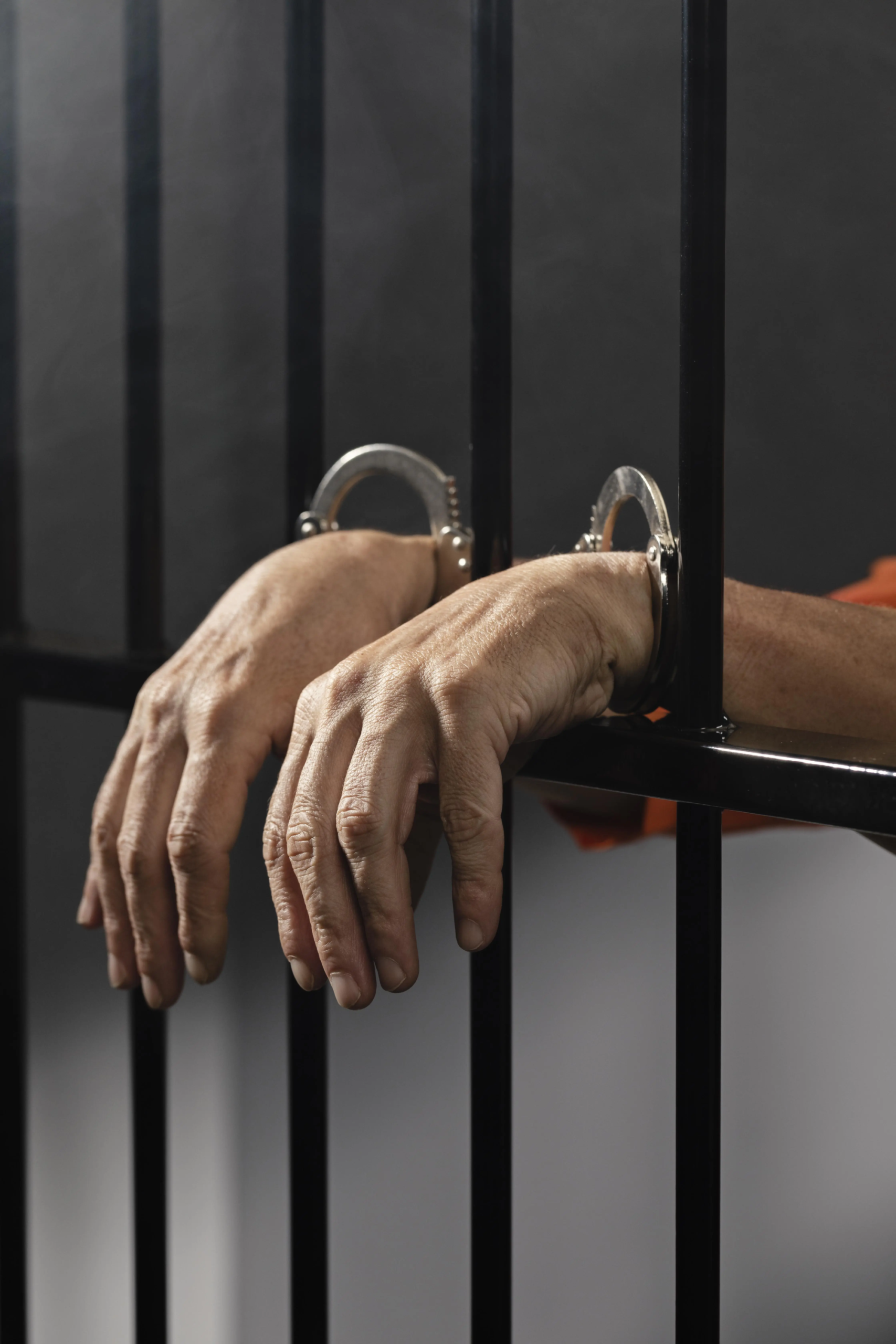 Homem é condenado a 54 anos por feminicídio em Goiás