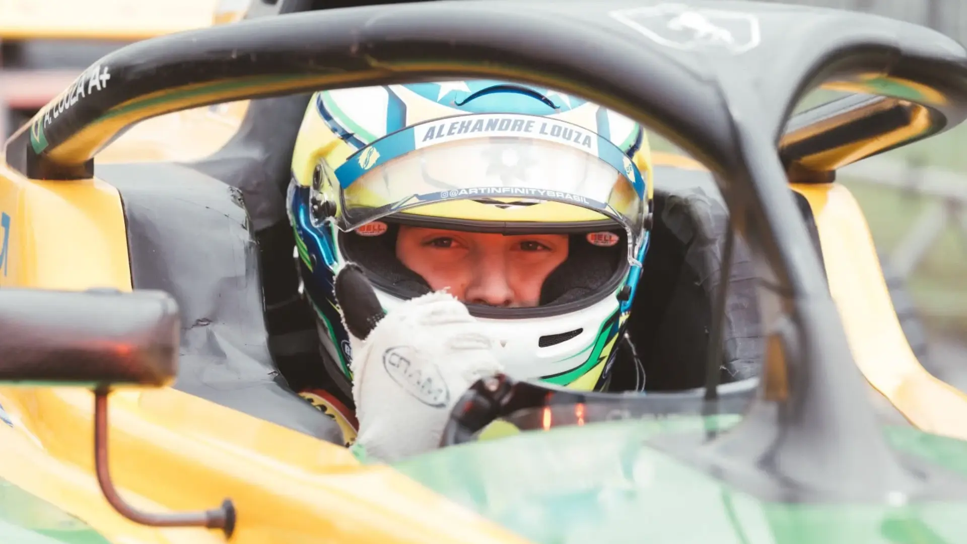 Jovem promessa de Goiás acelera em circuito histórico da F1