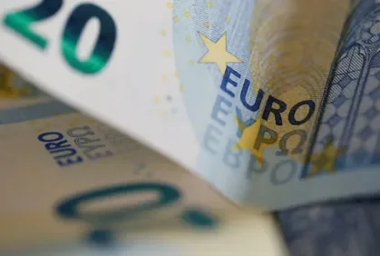 Economia da zona do euro cresce 0,4% no terceiro trimestre de 2026