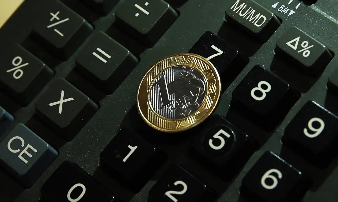Economia é ruim ou péssima para 51,1%, diz BTG/Nexus; 51,4% esperam melhora em 6 meses
