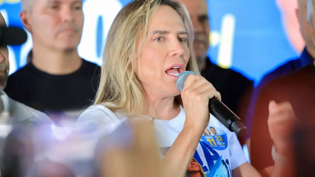 Celina promete parceria com Goiás para baratear ônibus