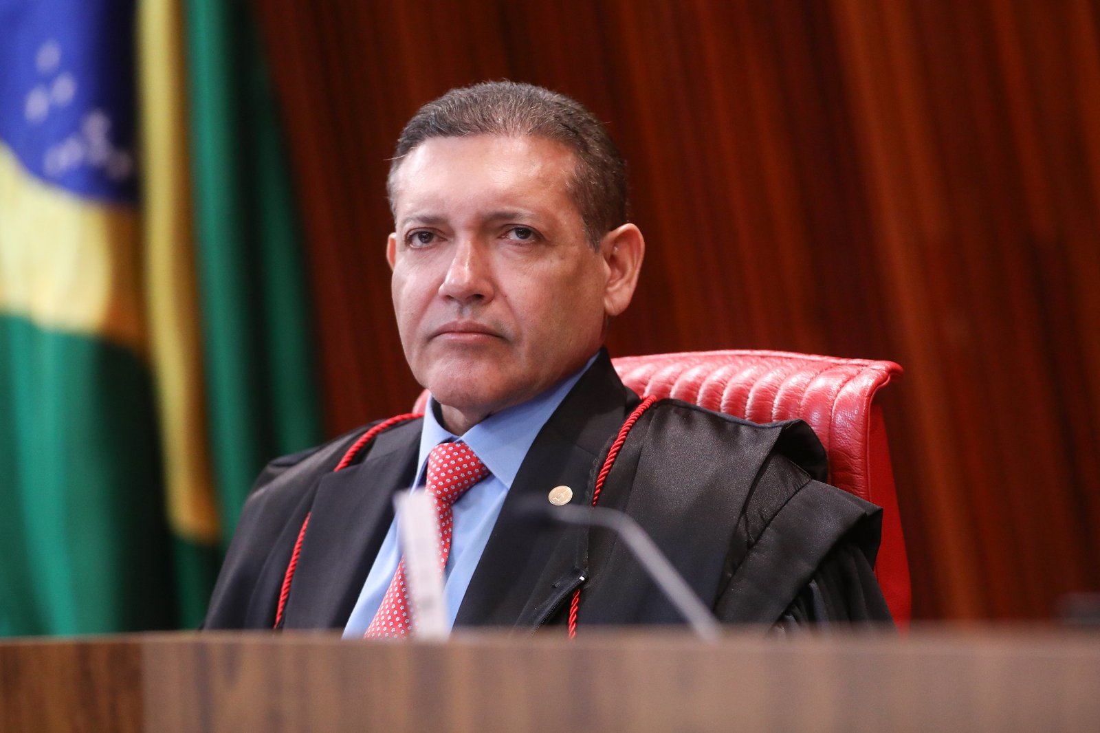 TSE não decide sobre mudanças de locais de votação, diz Nunes Marques