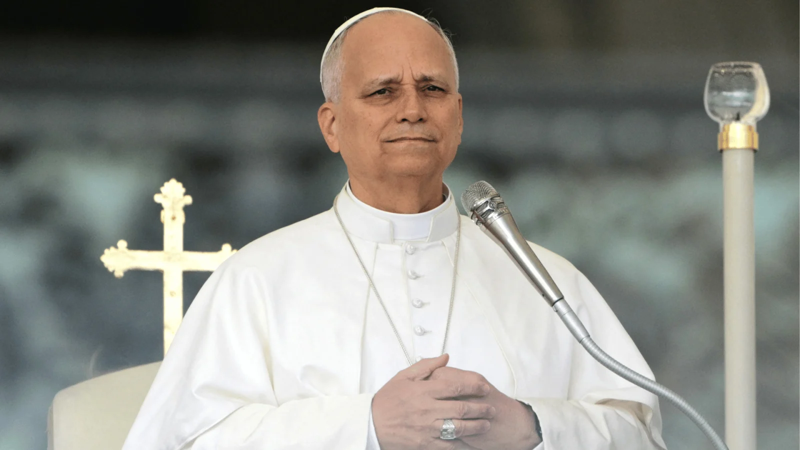 Papa Leão 14 vota pelo correio nas eleições de meio de mandato dos EUA