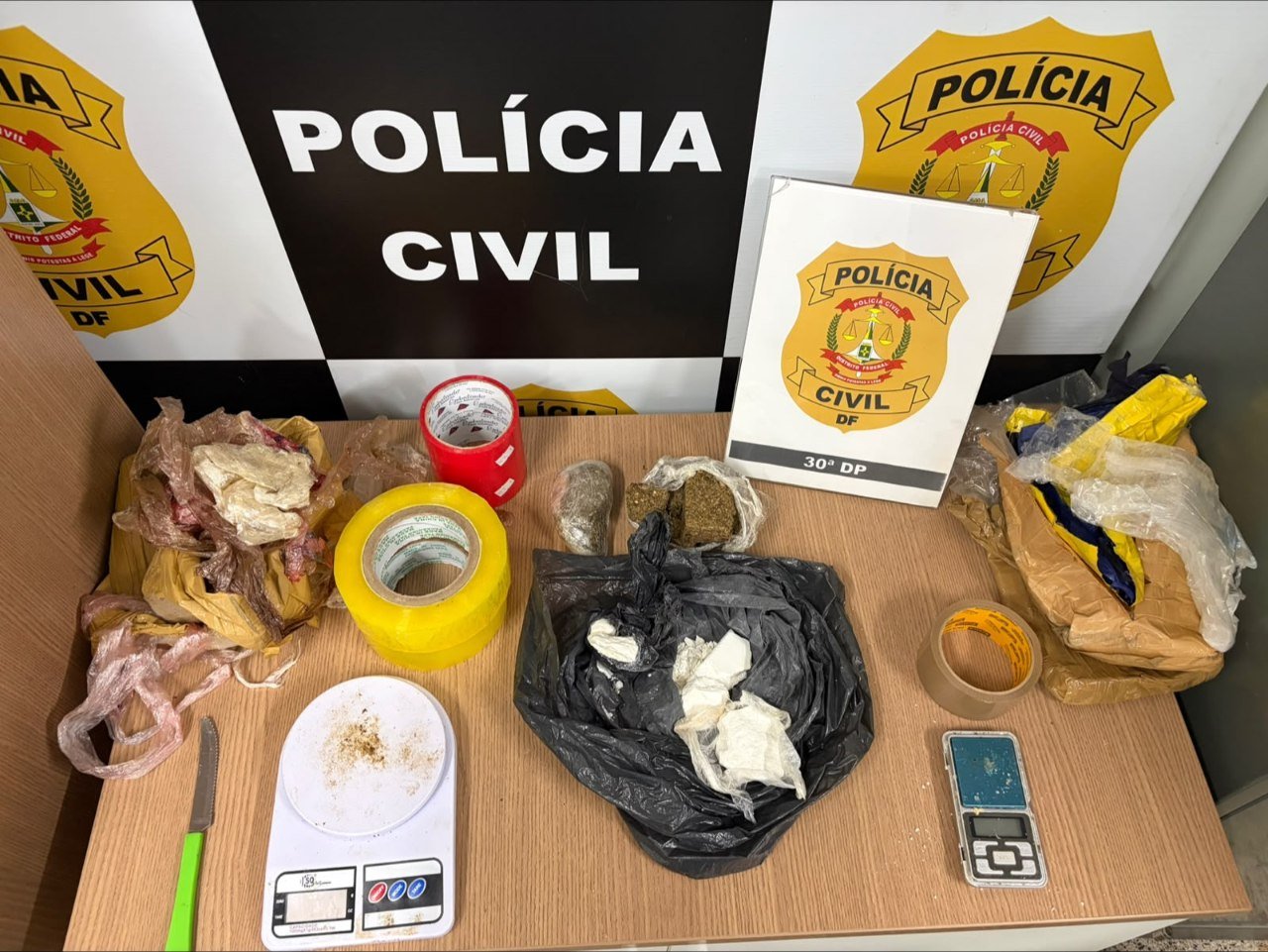 Motoboy é preso com cocaína e maconha durante operação policial em São Sebastião