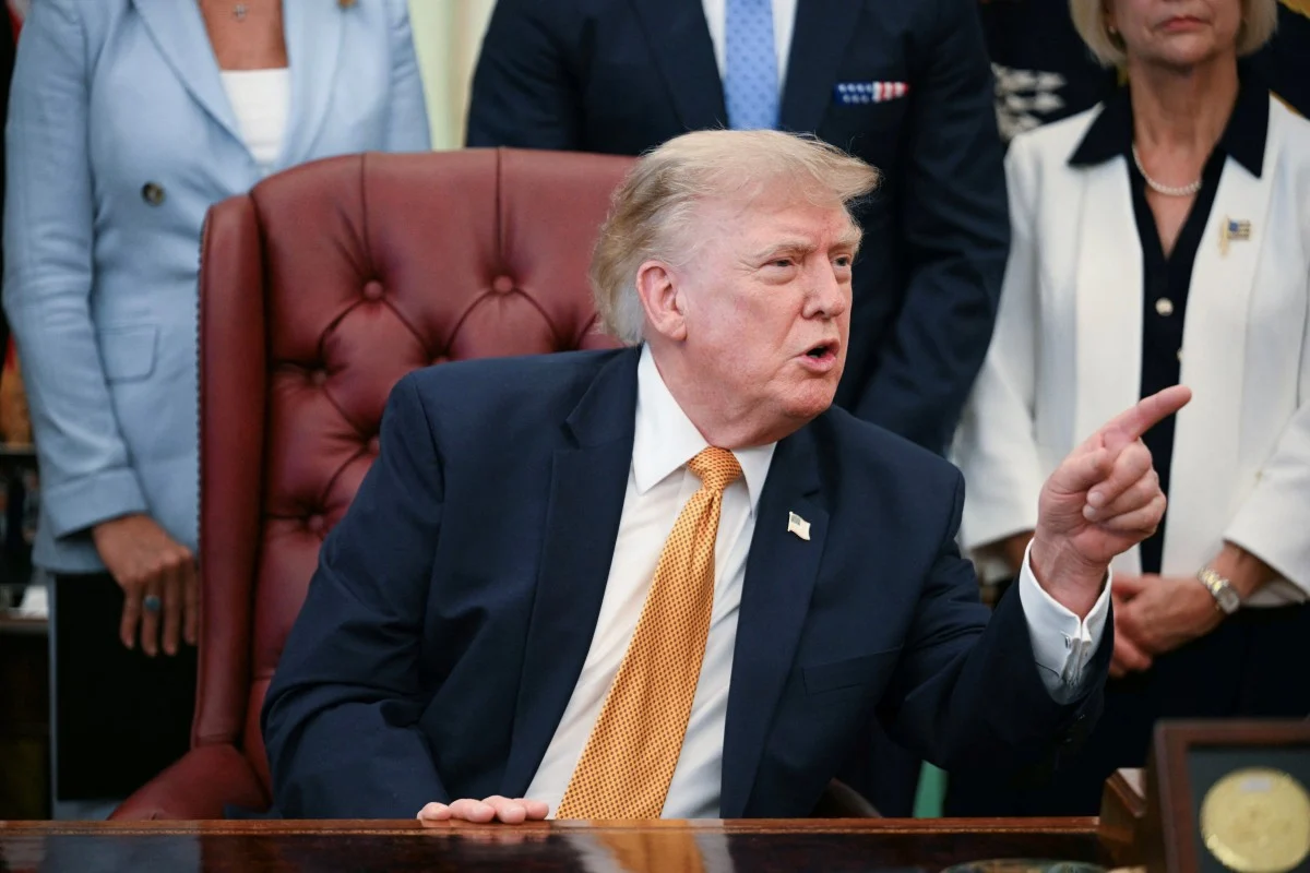 Presidente dos EUA remarca comícios no Kansas e Iowa antes das eleições de meio de mandato