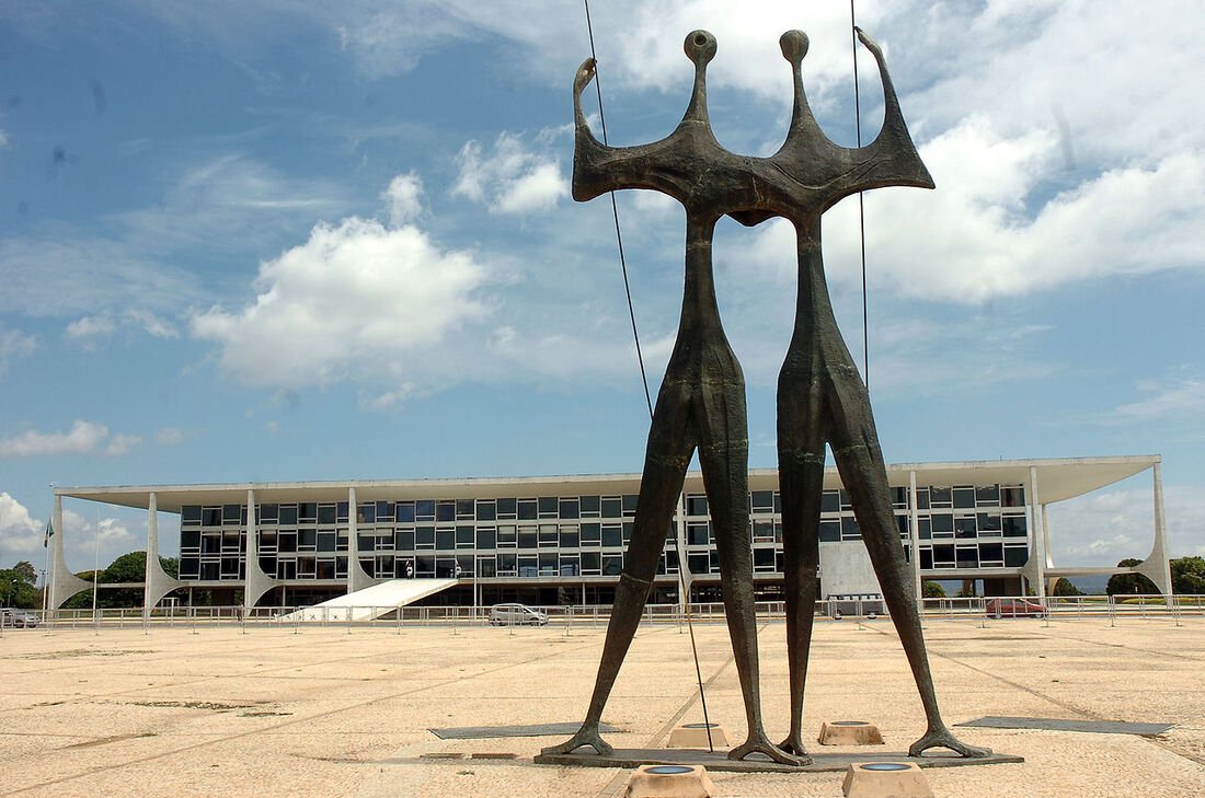 Brasília terá praça dos Três Poderes fechada e 5 mil agentes de segurança no 2º turno
