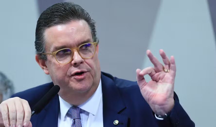 Ministro defende manutenção da vinculação dos benefícios previdenciários ao ajuste do mínimo